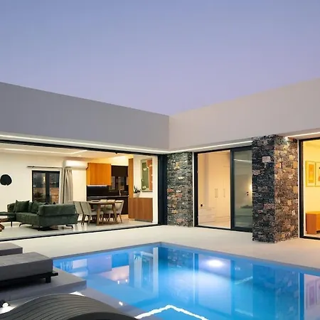 Black Caviar Asproulianoi Exterior photo